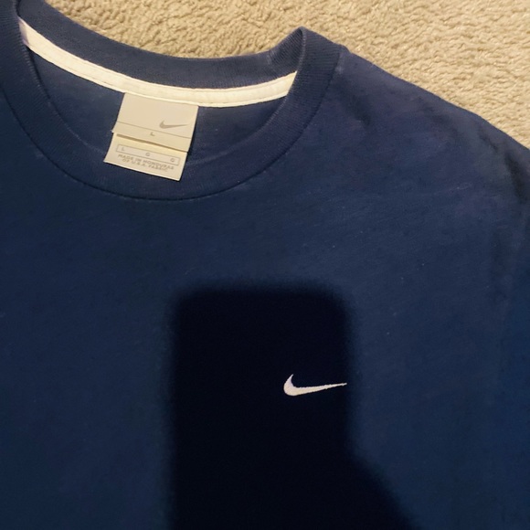 Vintage Nike Tee - Picture 4 of 7